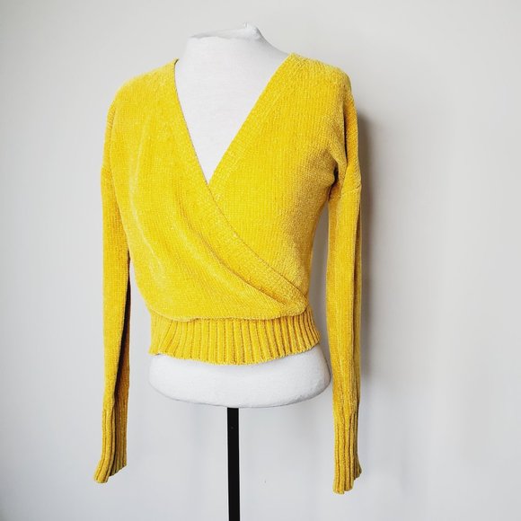 ANTHRO RUBY MOON Mustard Yellow Chenille Cropped Crossover V-Neck Trendy Sweater - Picture 3 of 9